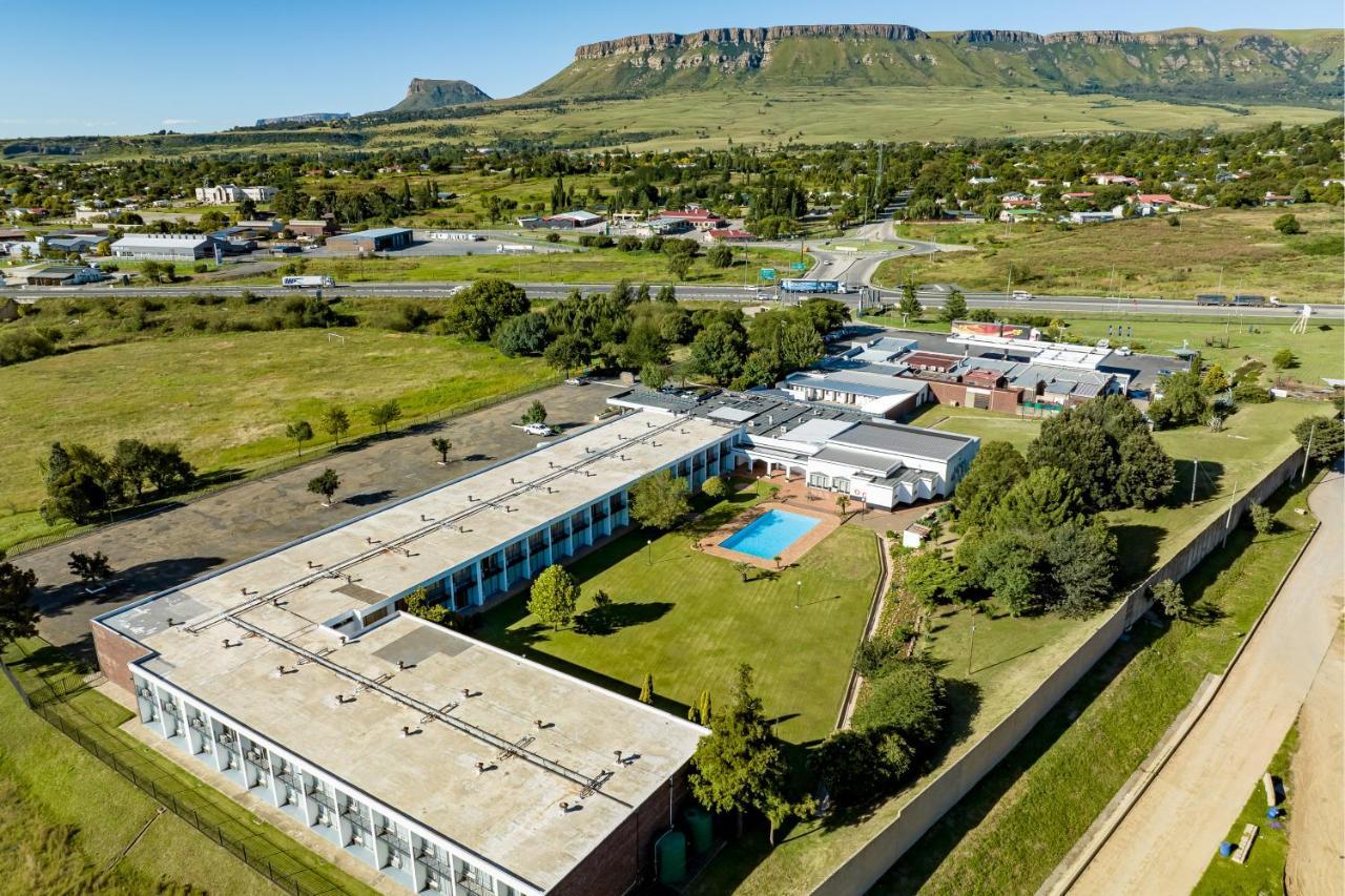 African Sky Harrismith Inn Εξωτερικό φωτογραφία